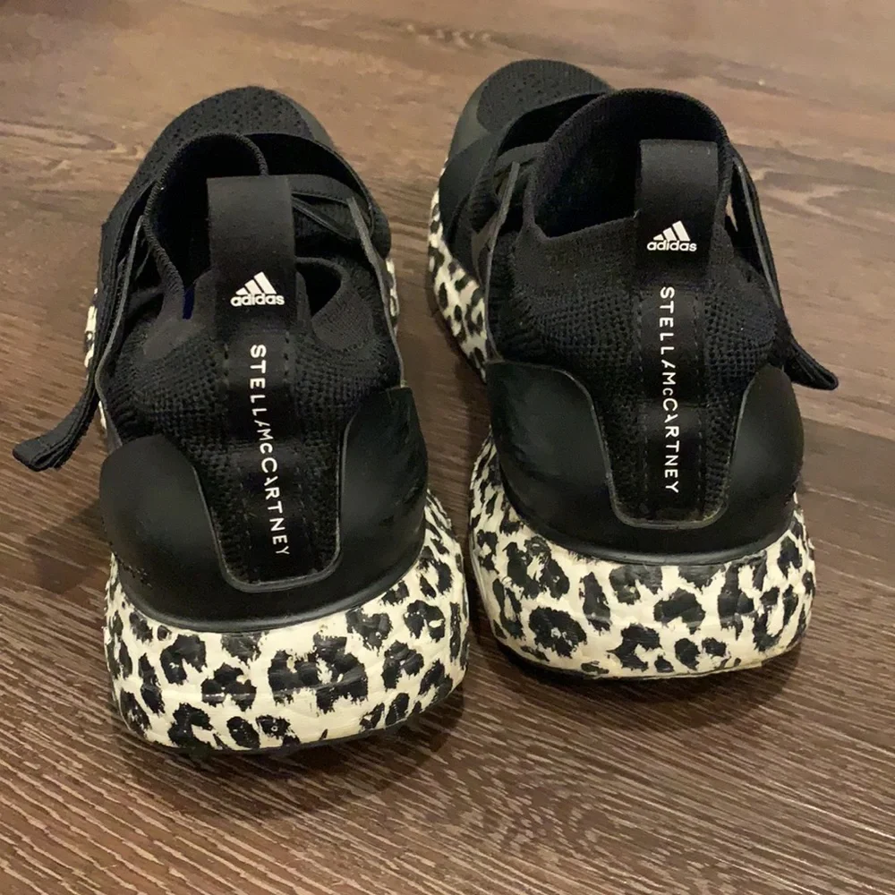 ✔️Sold✔️🏃♀️Adidas by Stella McCartney black ultra boost leopard print size 6 - Picture 4 of 11